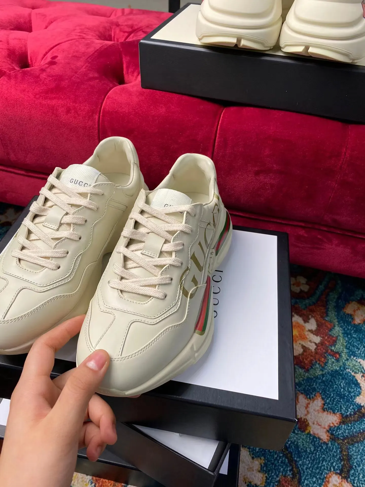 Gucci Logo休闲运动鞋