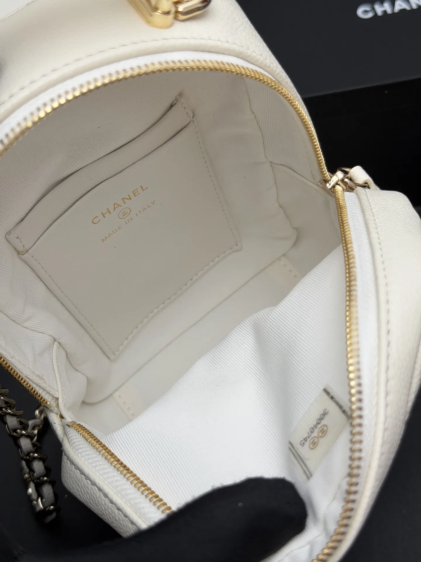 White Backpack Classic Fashion Leather