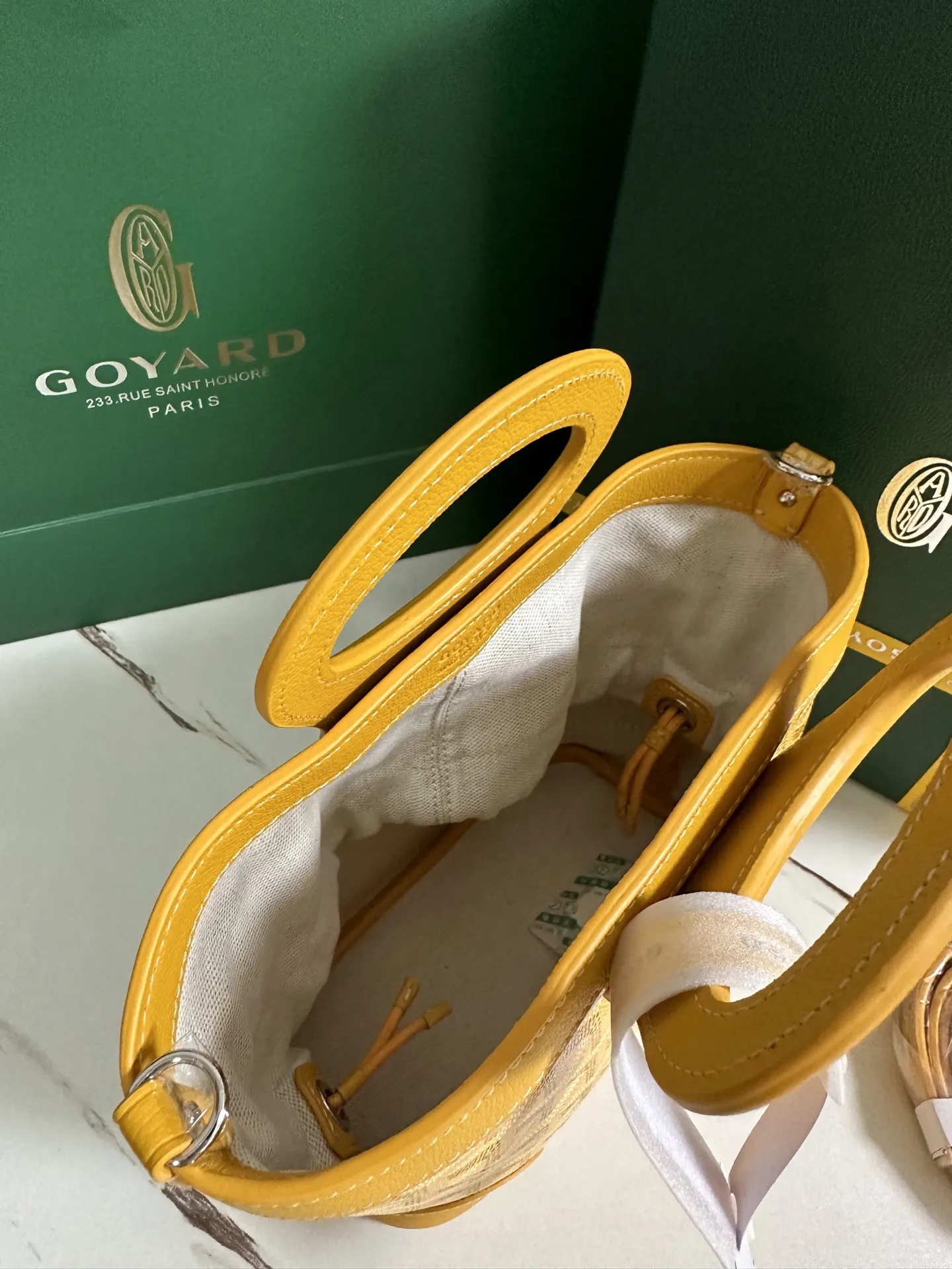 Goyard Yellow Shoulder Bag Leather