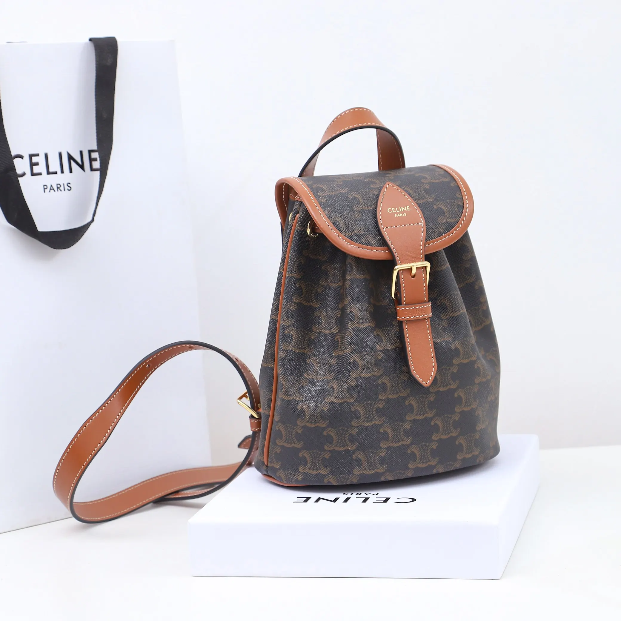 Celine 牛皮 批 意大利进口 开发 雙肩包 实用雙肩款