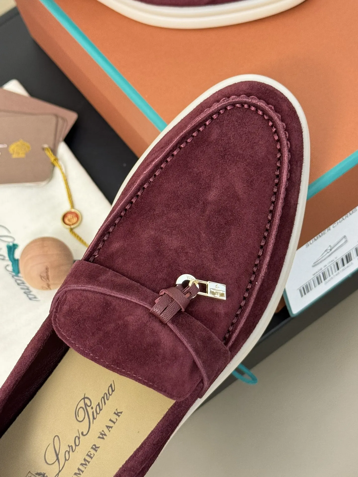 Loro Piana Sneakers Casual Versatile Image 5 Loro Piana Sneakers Casual Versatile Image 5