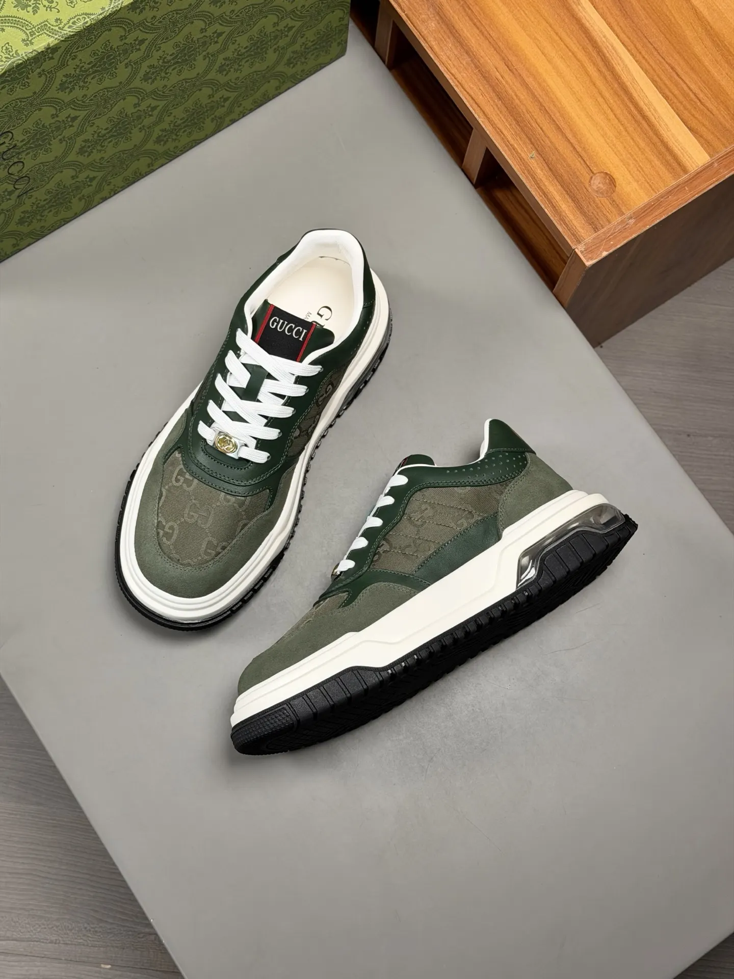 Gucci Logo休闲运动鞋