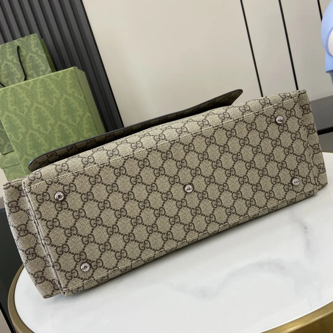Gucci 单肩包