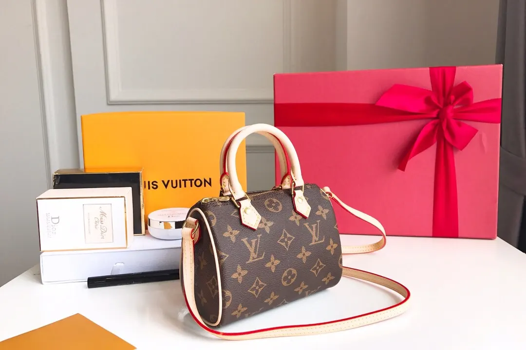 LV Speedy handbag Image 2 LV Speedy handbag Image 2
