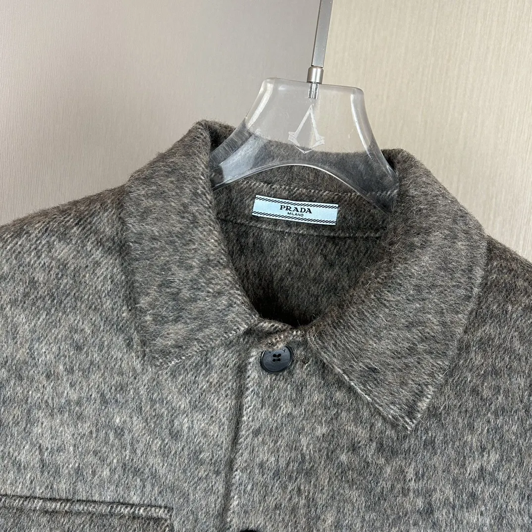 Prada 外套 通勤休闲