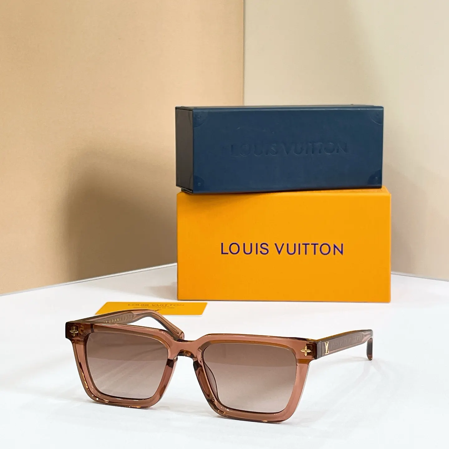 LV 墨镜 时尚防晒款 款5