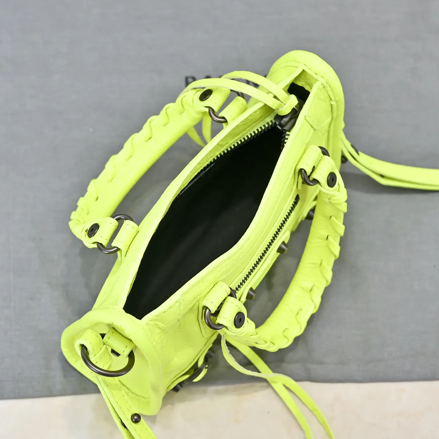 Balenciaga City Le 荧光绿 手提包 经典手提