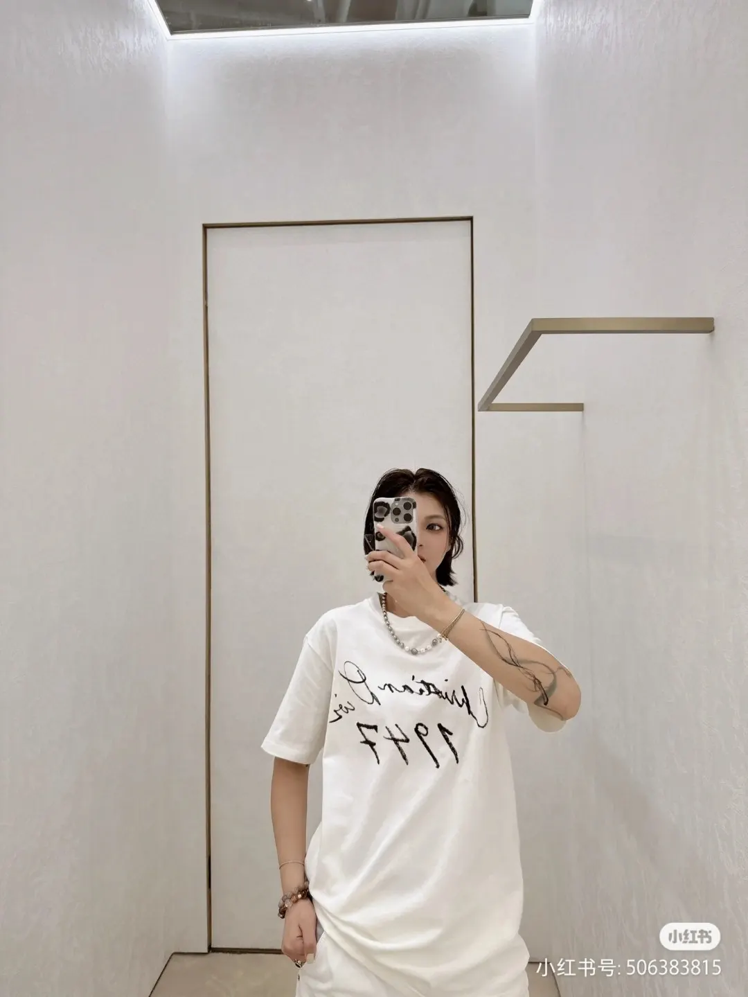 Dior 黑色小标短袖T恤 简约通勤