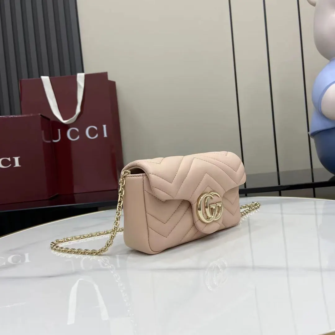 Gucci Marmont 绗缝皮革链条包 单肩斜挎