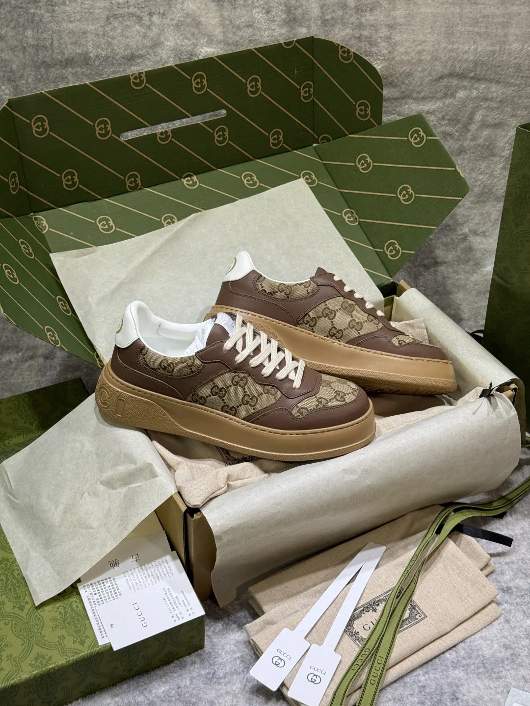 Gucci Logo Sneakers Image 6 Gucci Logo Sneakers Image 6