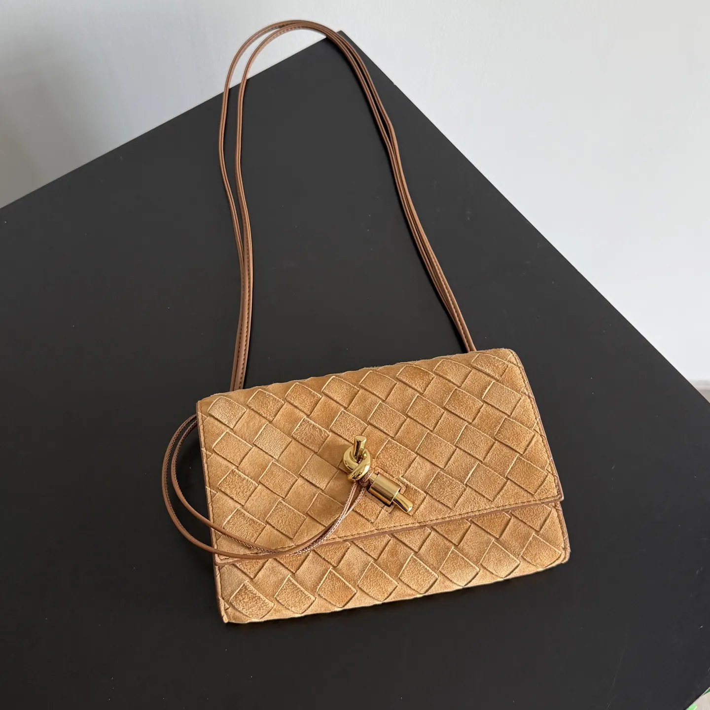 Bottega Veneta 皮革 手拿包 精致手拿款