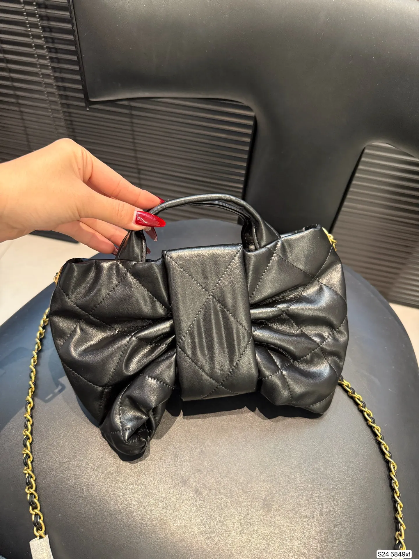 CHANEL 金色 蝴蝶结晚宴包 我心爱的小 链条包 精致链条款