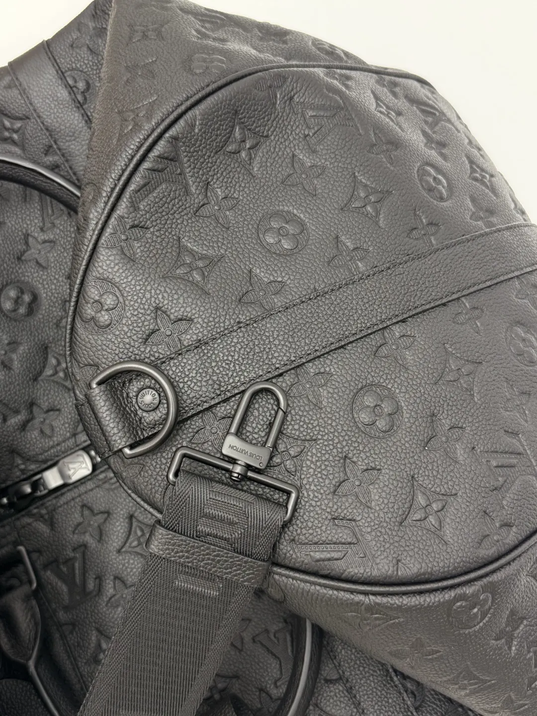 Fashion Item Travel