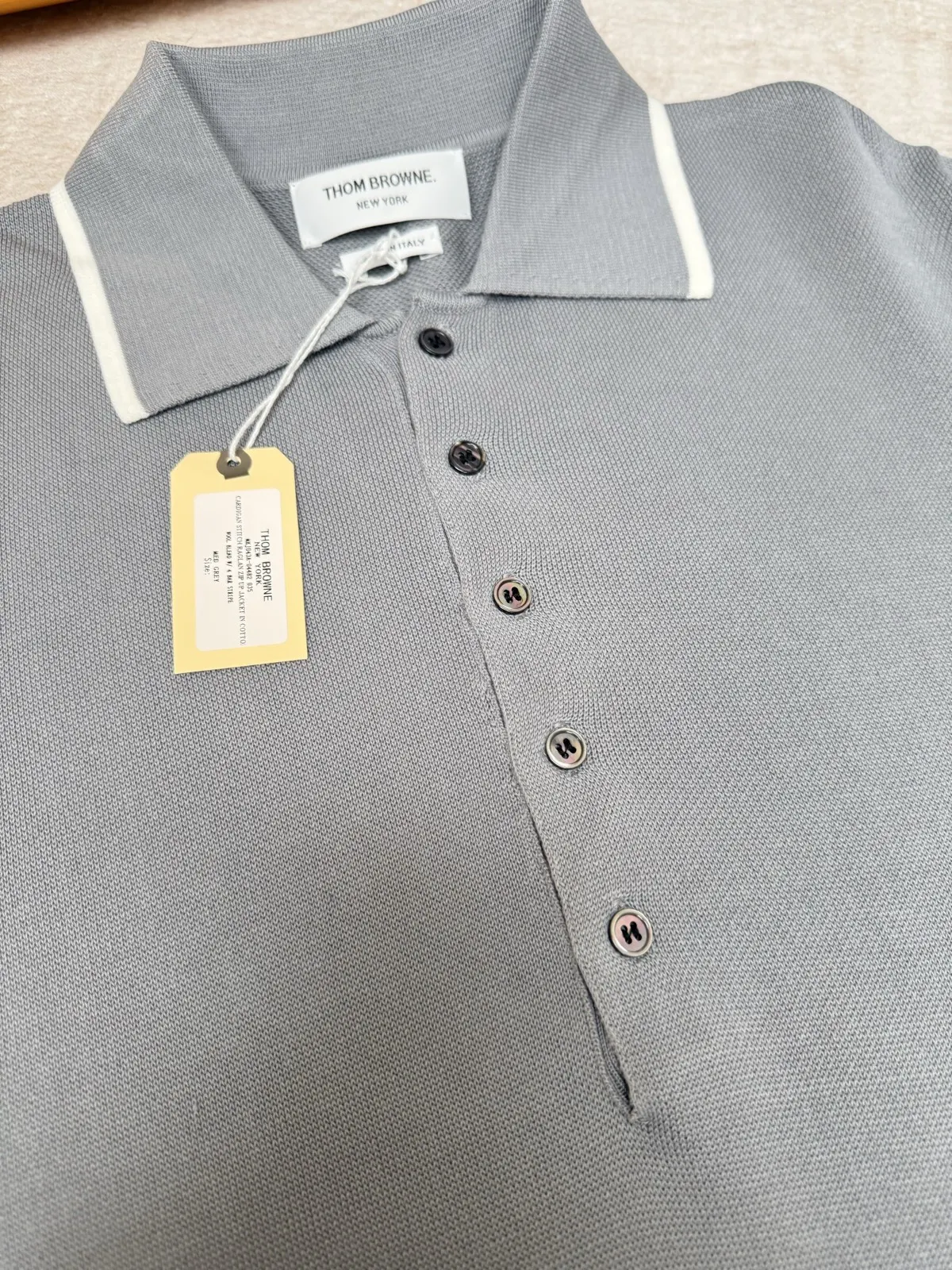 Thom Browne 灰色 Polo衫 日常百搭款