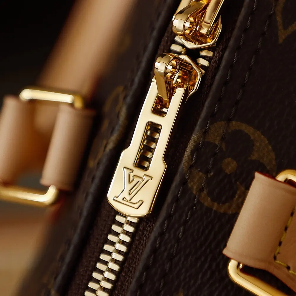Keepall 這款源自 年代旅行風潮的手袋 因這位傳奇女星的 旅行包 大容量旅行款