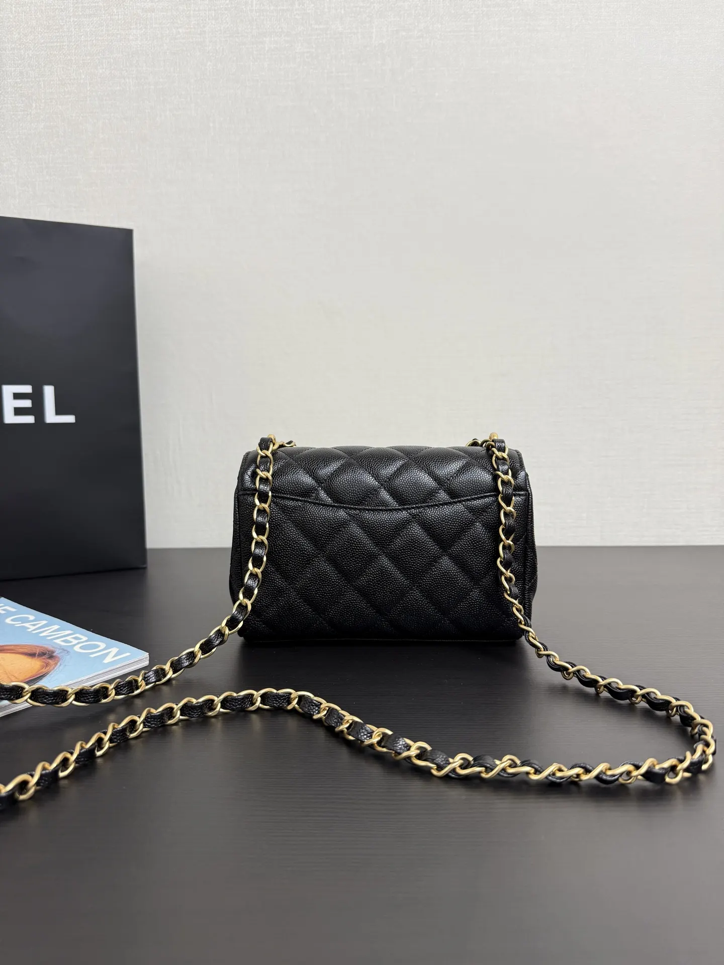 Chain Bag Leather
