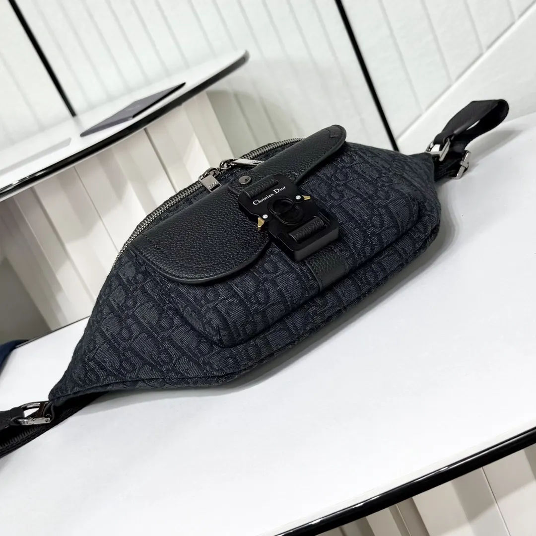 Black Organizer Pouch Travel Leather