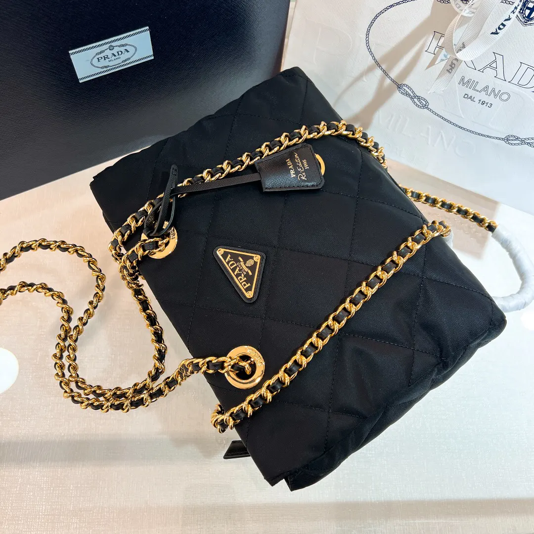 黑色 尼龙 链条包 精致链条款