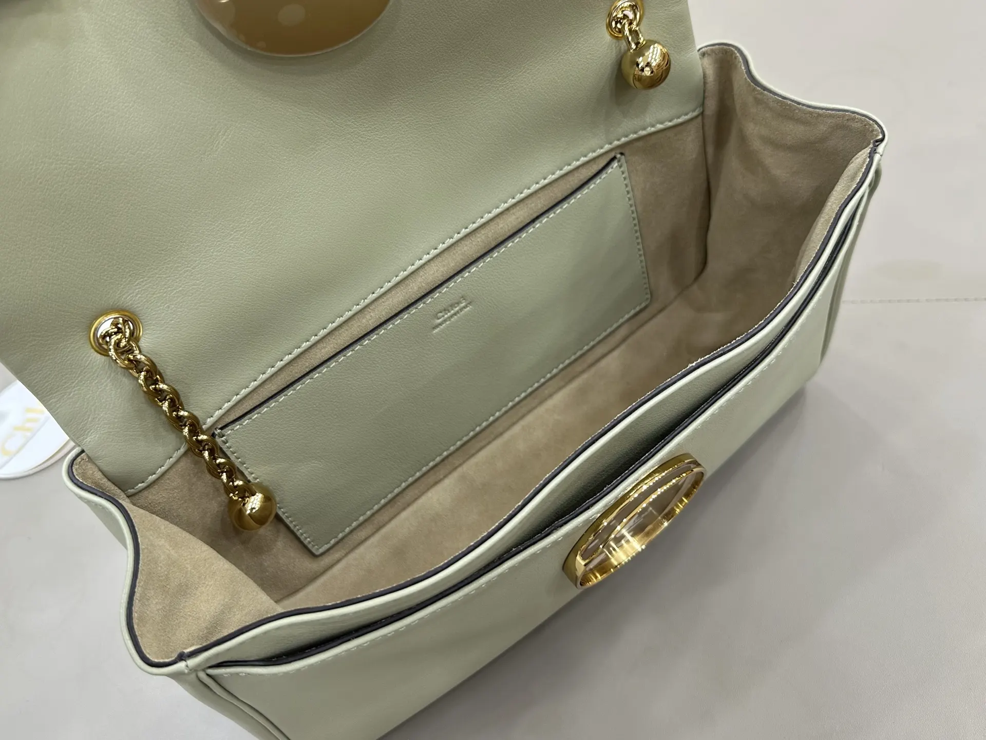 Chain Bag Commuter Leather