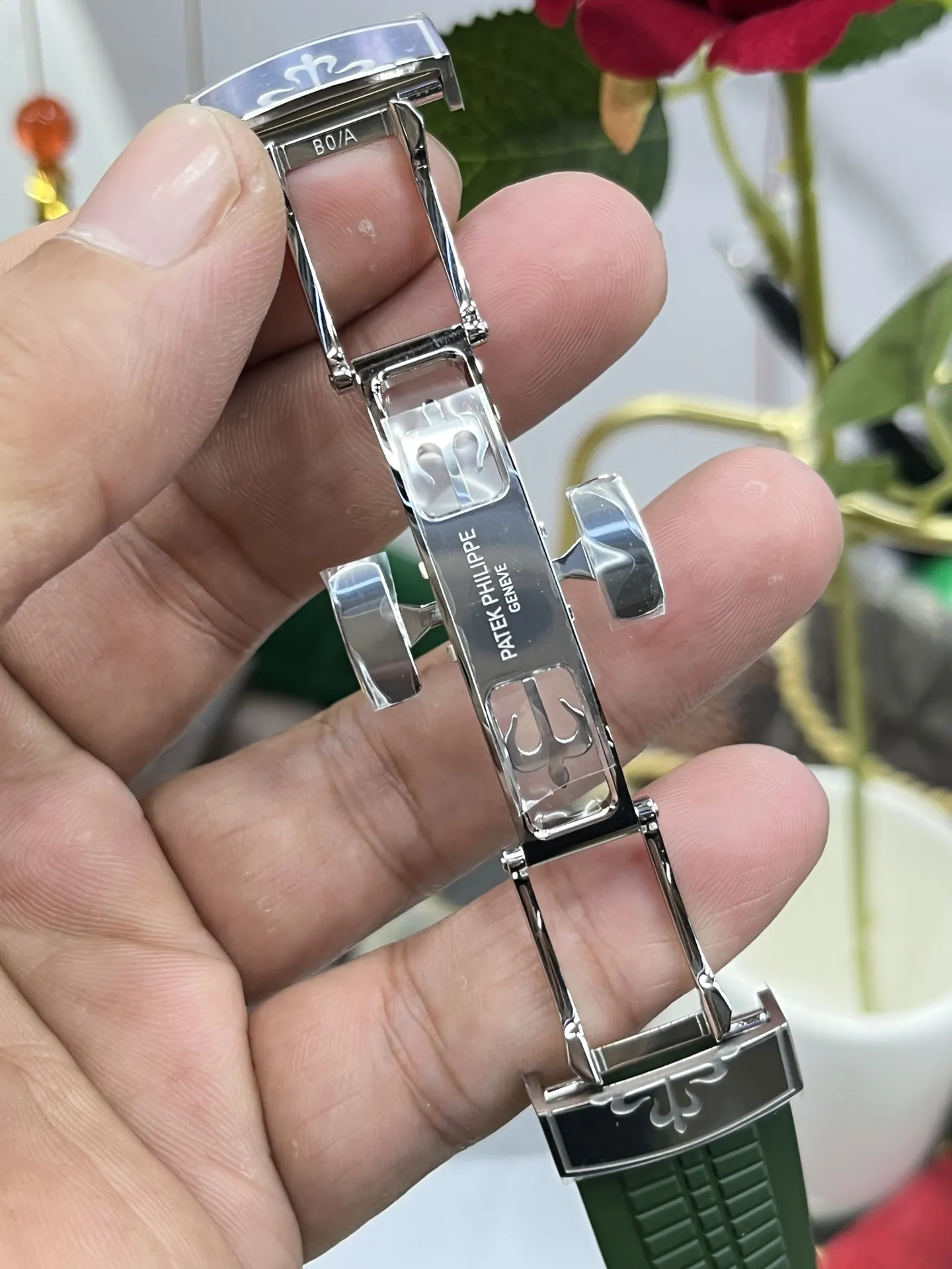 手雷 绿 一体机 扣子改 则折叠 手表 经典腕表款