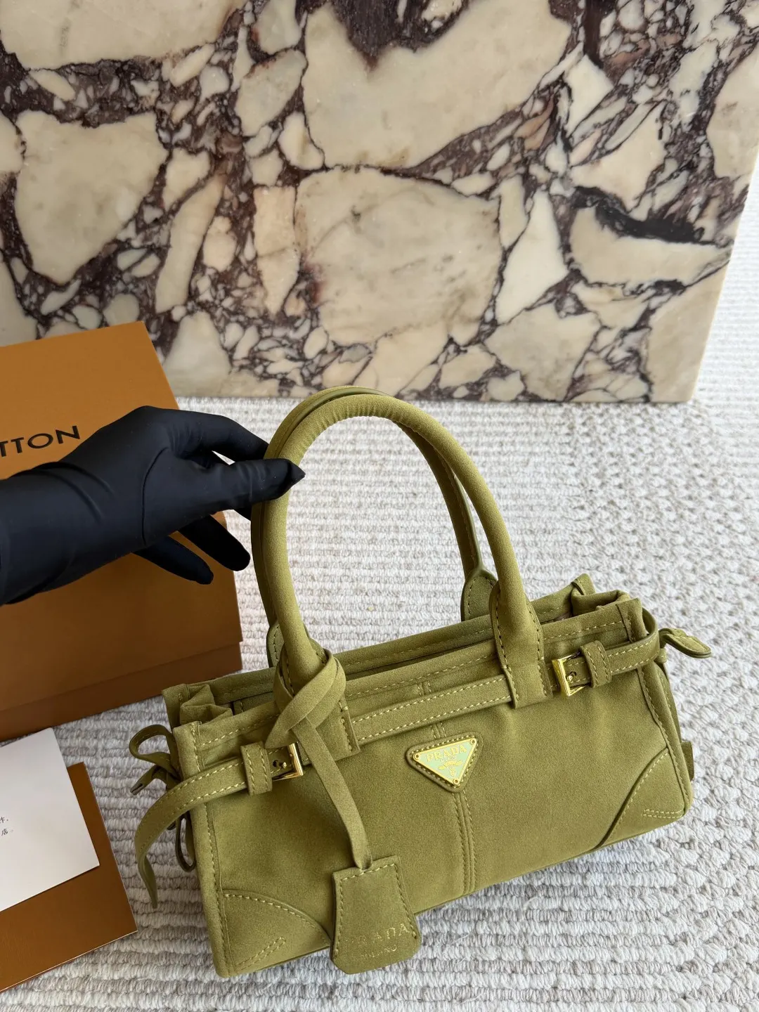 Prada 手提包