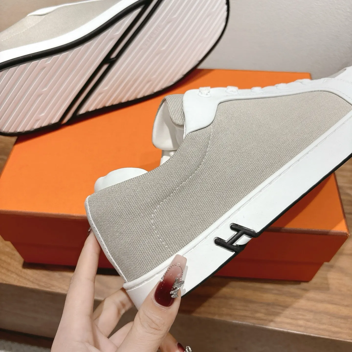 Hermès SS 运动鞋