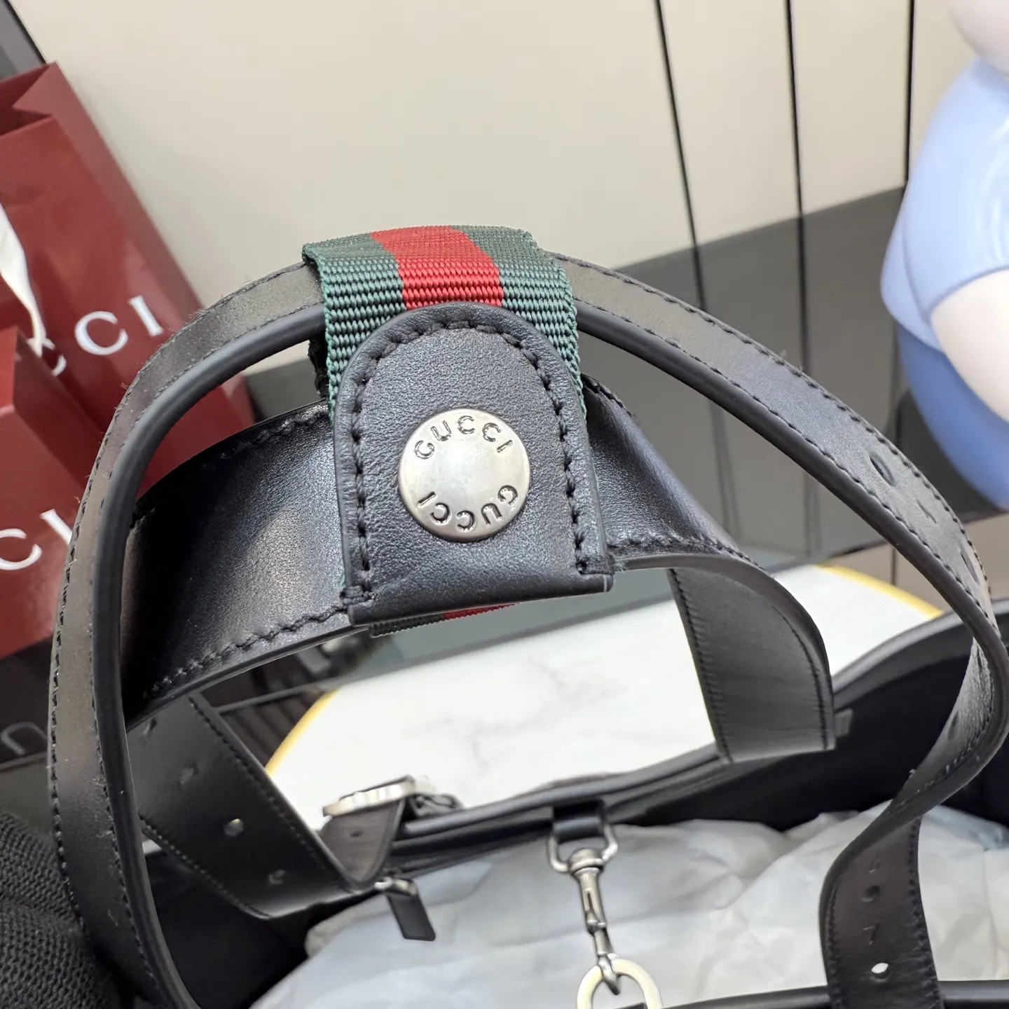 Gucci GG Emblem 黑色 皮革 托特包 大容量托特款