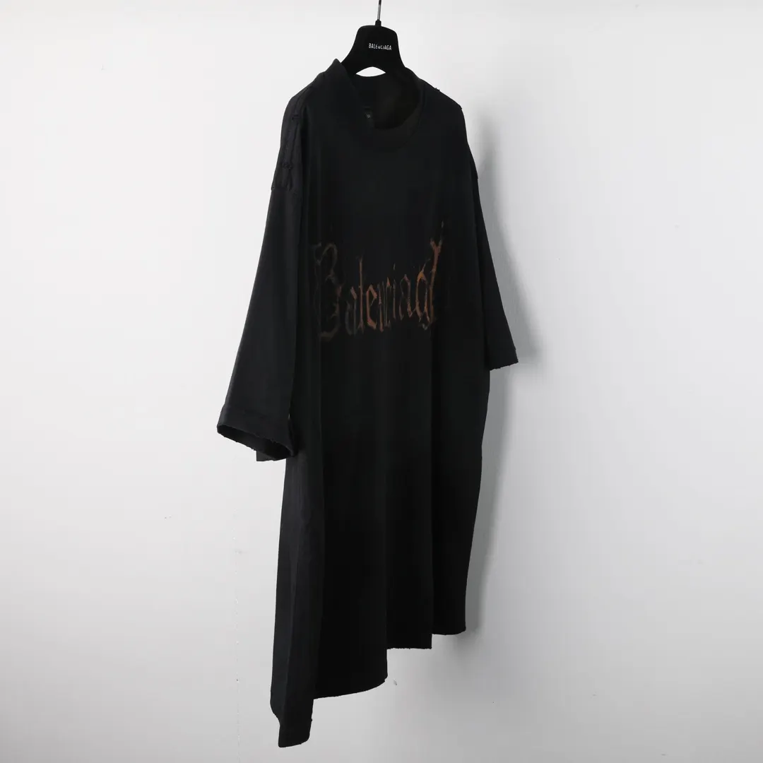 Balenciaga Logo 短袖T恤(數字7) Balenciaga Logo 短袖T恤(數字7)
