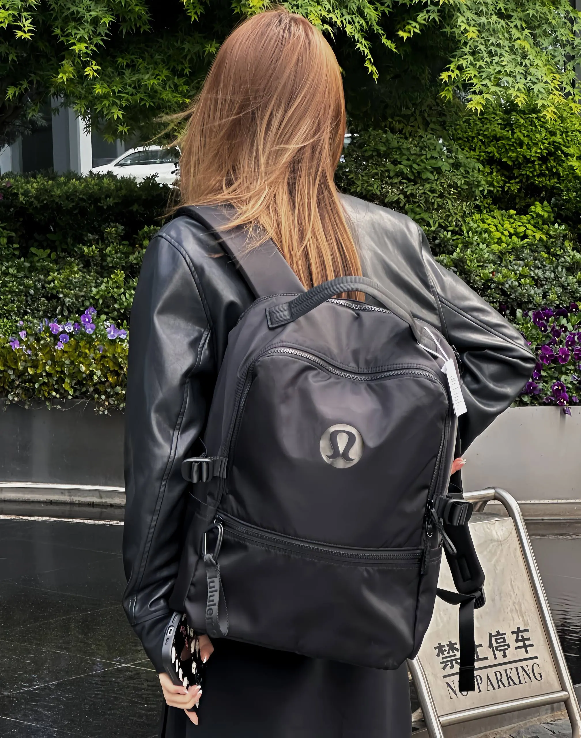 Black Shoulder Bag