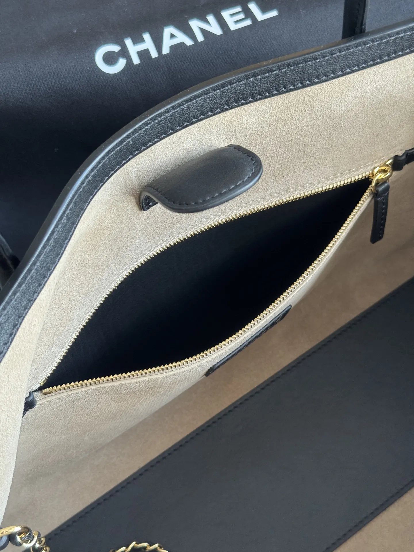 Tote Bag Leather Image 9 Tote Bag Leather Image 9