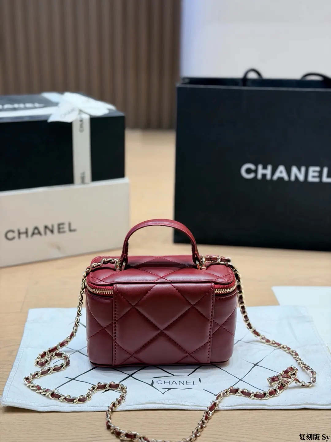 Chain Bag Leather