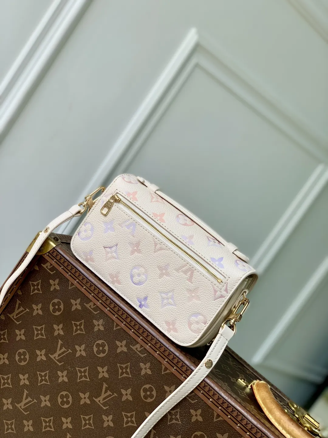 Louis Vuitton Pochette M25682 Monogram 手提包