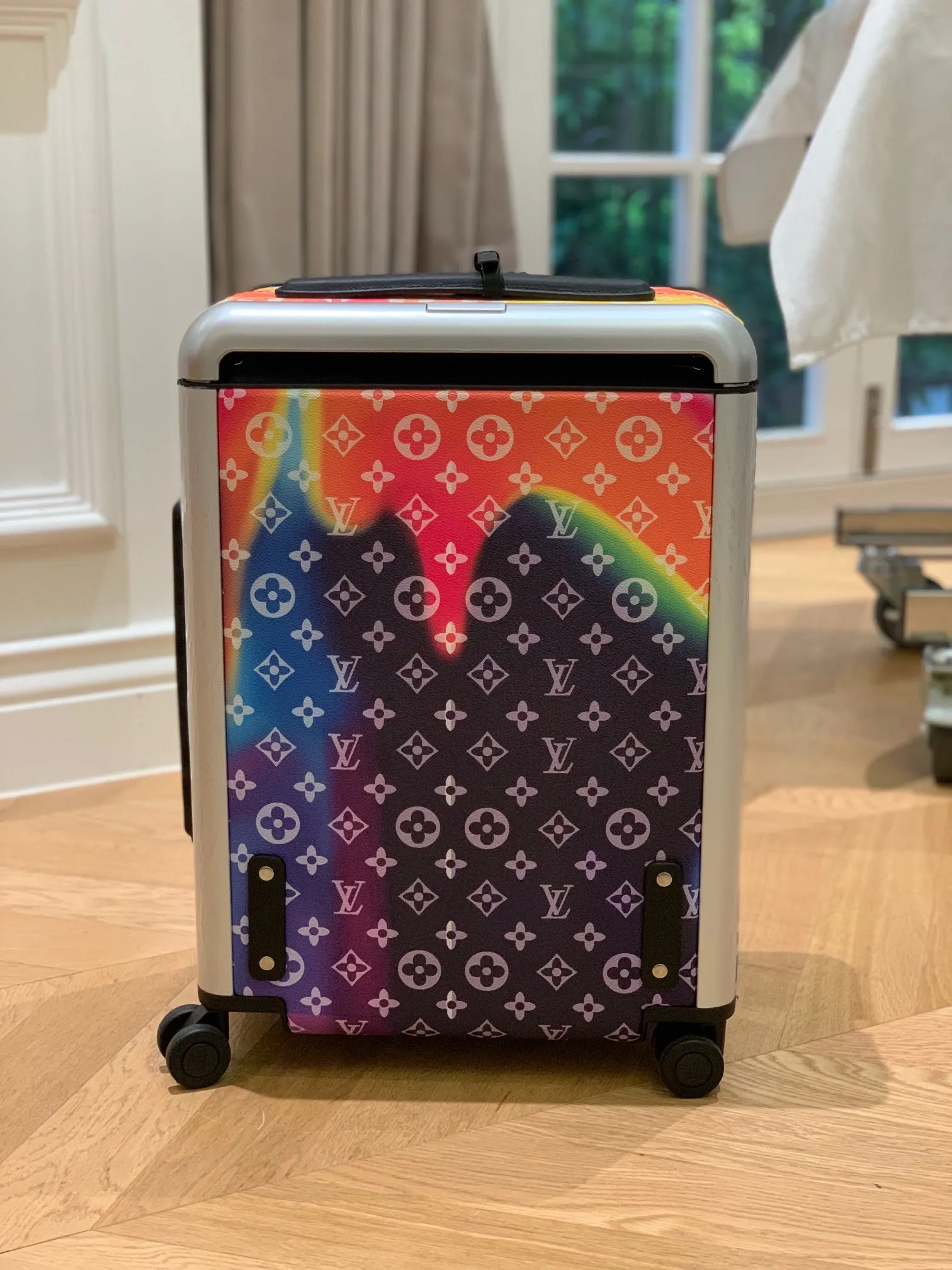 LV HORIZON四轮拉杆箱 5厘米 规格 行李箱 旅行拉杆款 轻便出行款