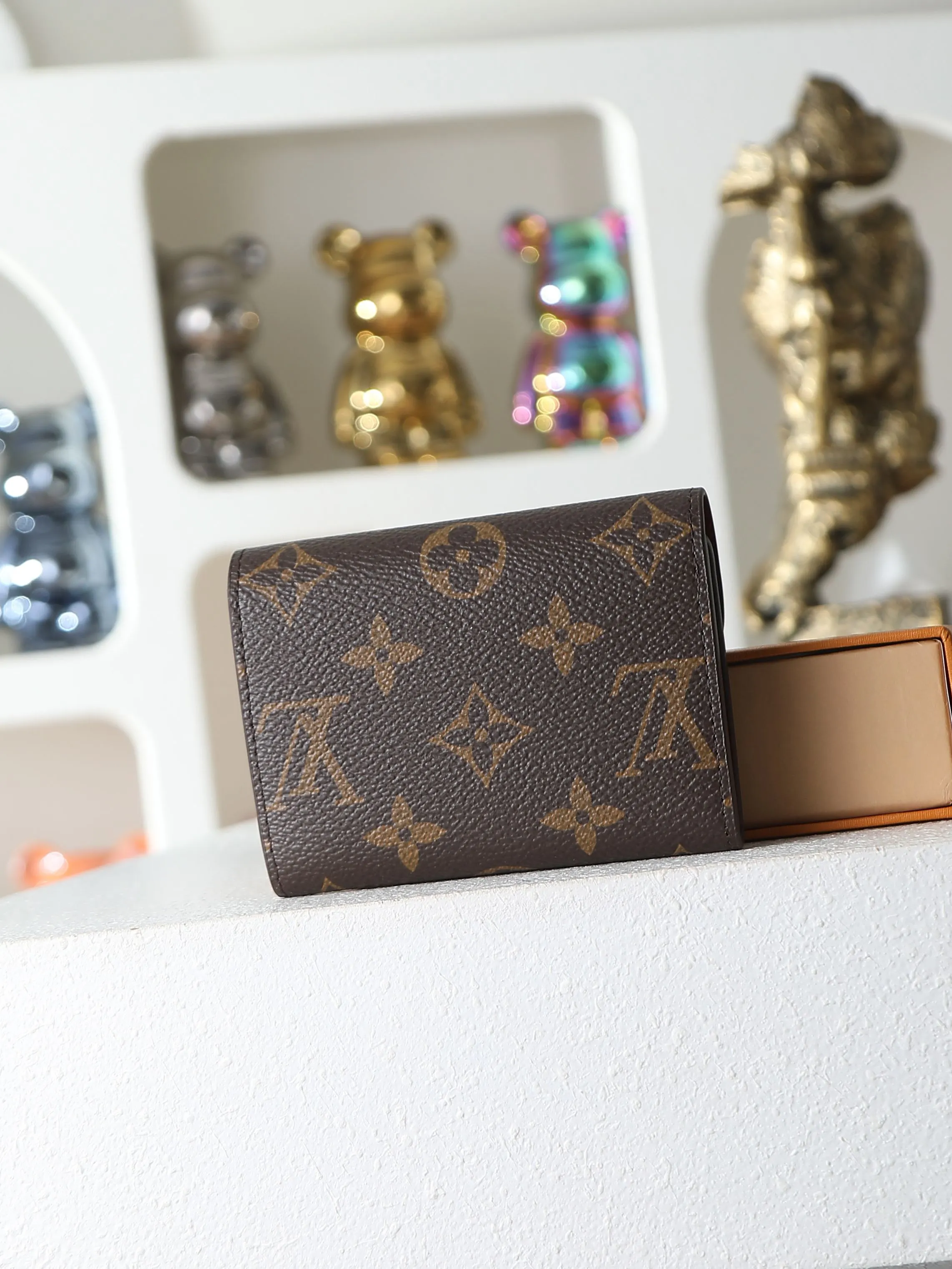 LV zipper wallet Image 3 LV zipper wallet Image 3