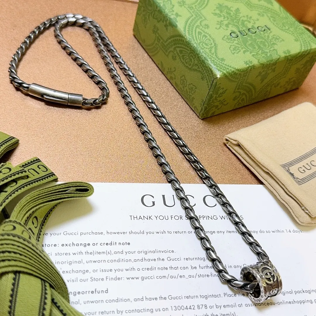 Gucci 链条包 单肩斜挎