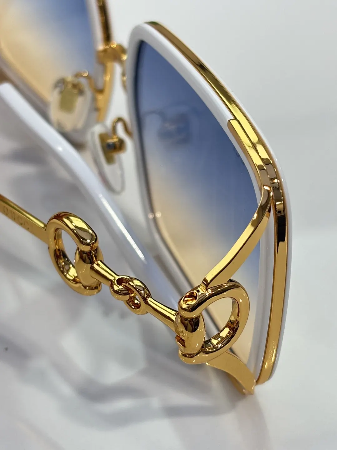 Gucci 金色 太阳镜