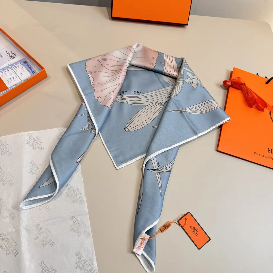Hermès 丝巾 精致配飾