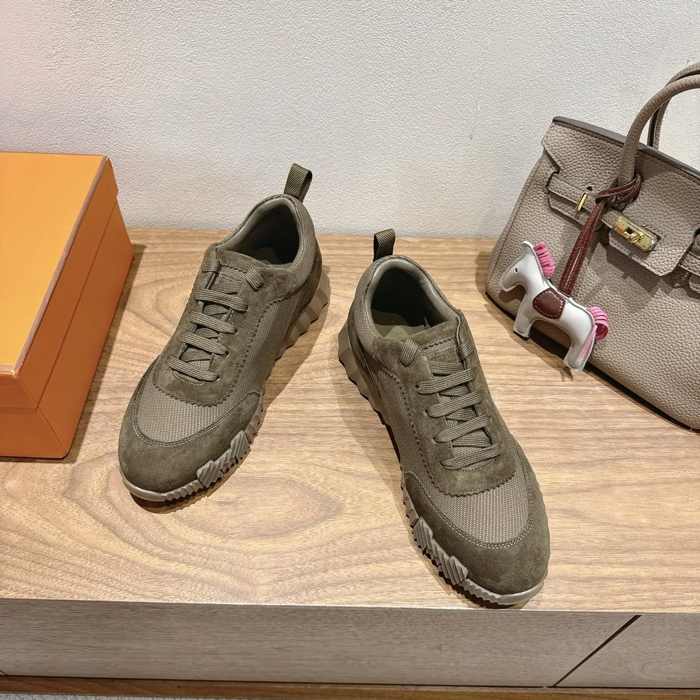 Hermès SS 运动鞋