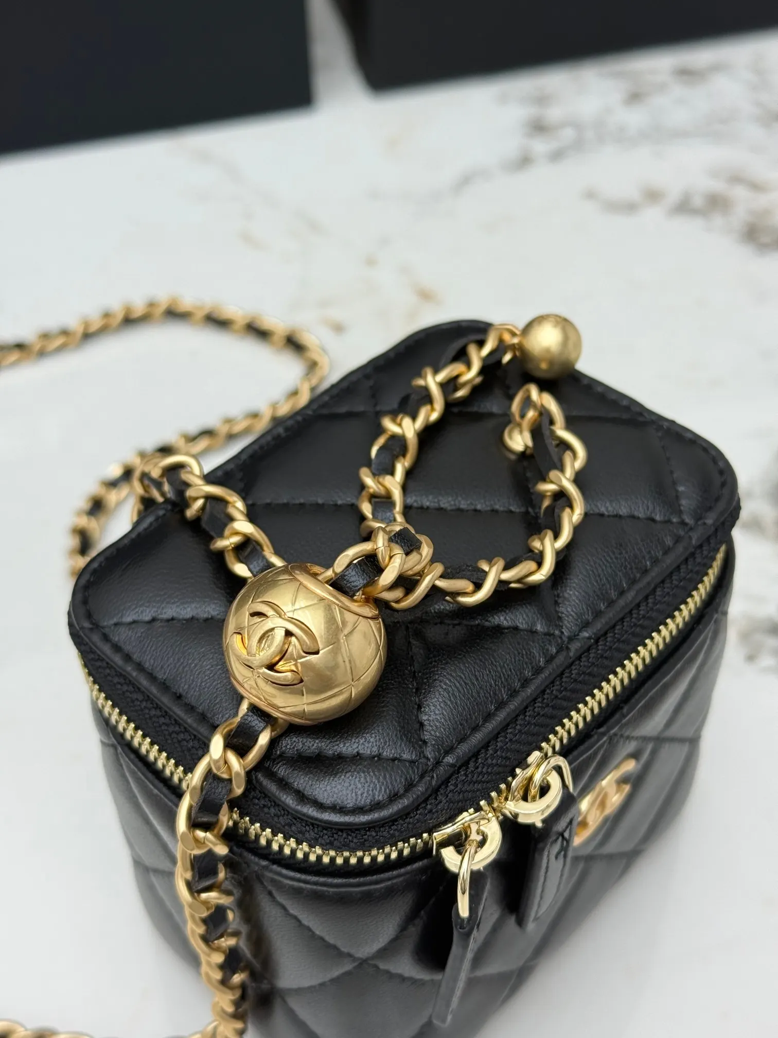 CHANEL 金色 羊皮 鏈條包 精致鏈條款