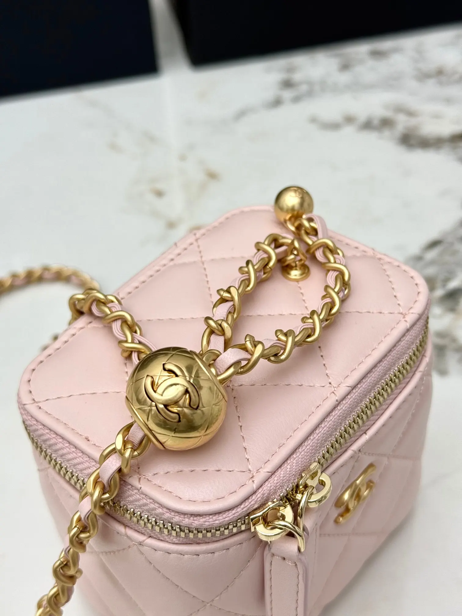 CHANEL 金色 羊皮 鏈條包 精致鏈條款