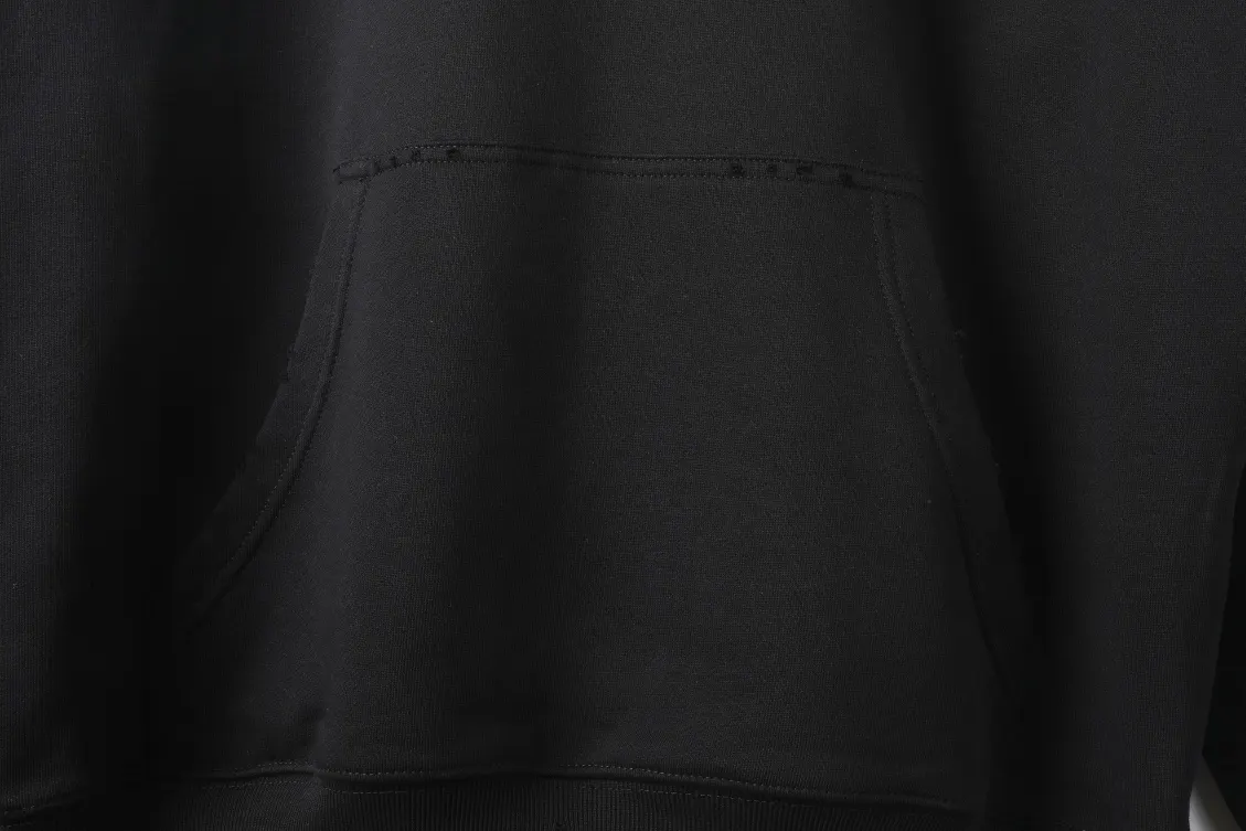Balenciaga Logo 衛衣 黑色