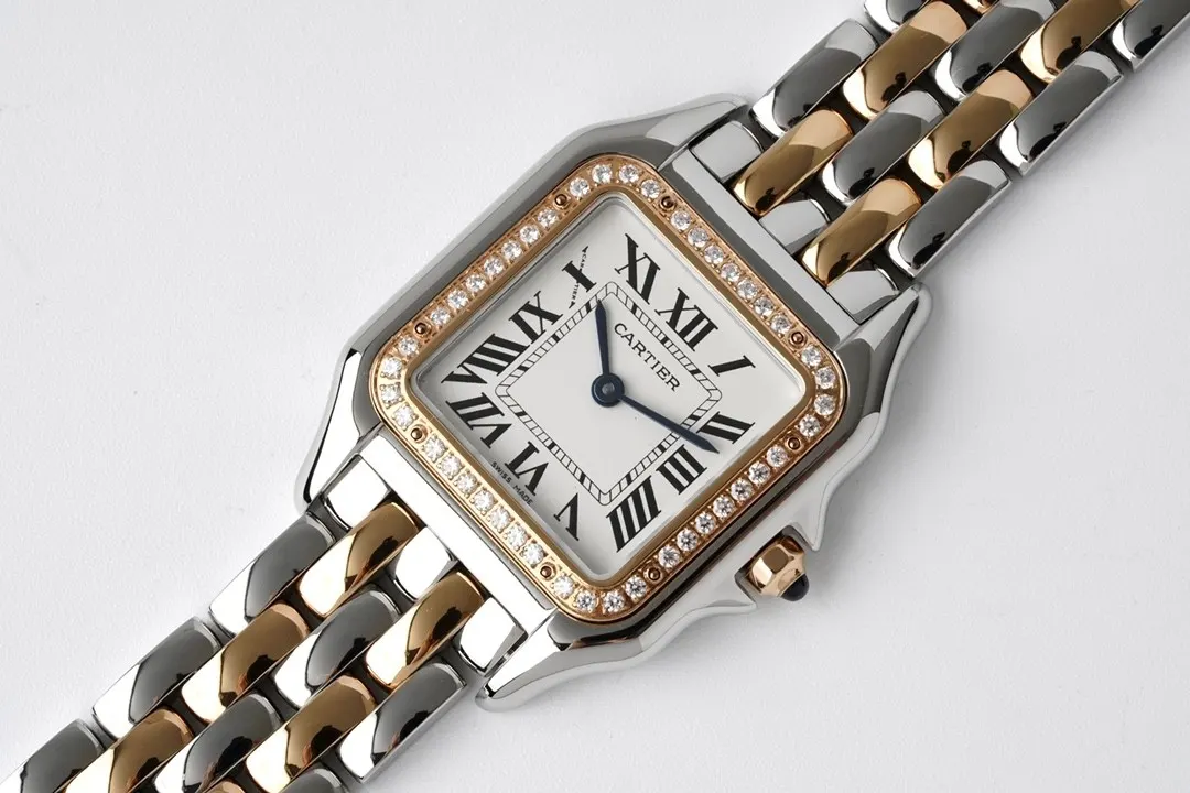 Cartier 白色 蓝色 手表 经典腕表款