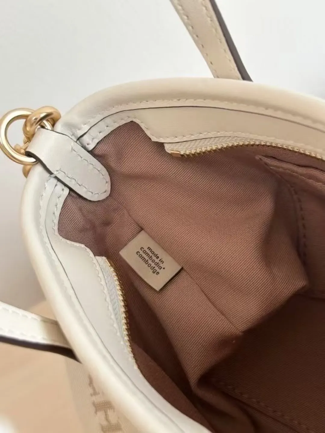 Coach 牛皮 托特包 大容量托特款