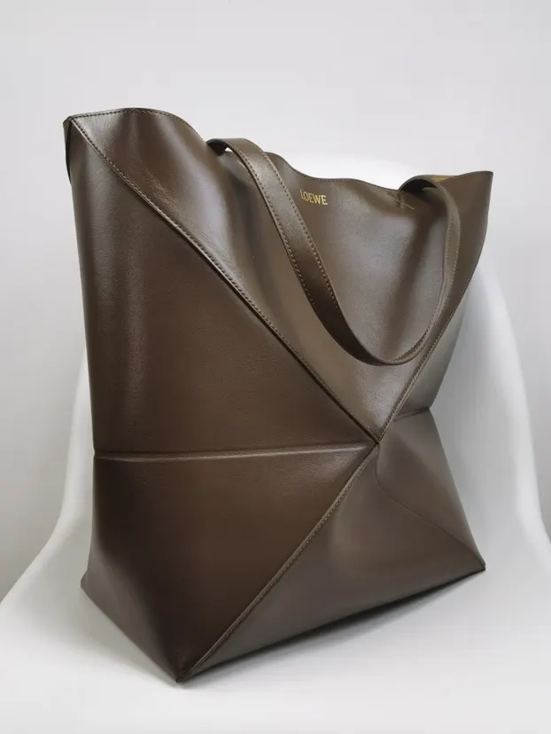 Loewe Puzzle 金色 牛皮 托特包 大容量托特款