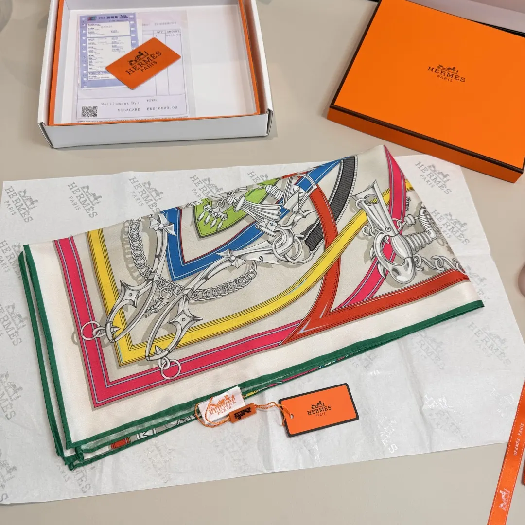 Hermès 丝巾 精致配饰