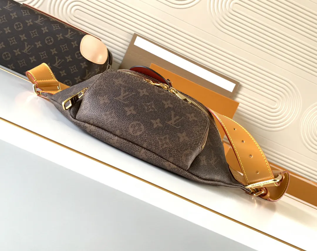 LV 牛皮 腰包 休閒腰包款