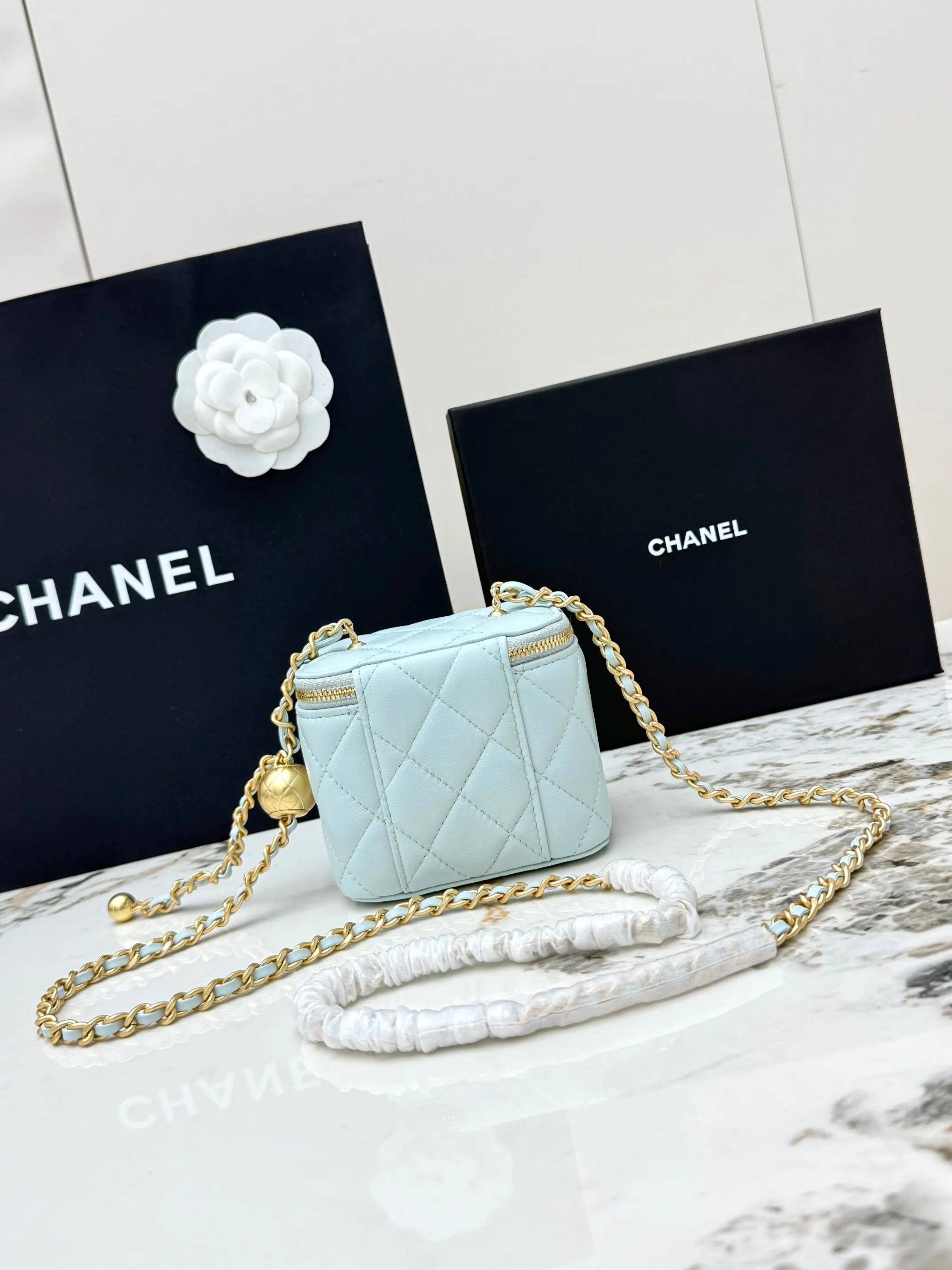CHANEL 金色 羊皮 鏈條包 精致鏈條款