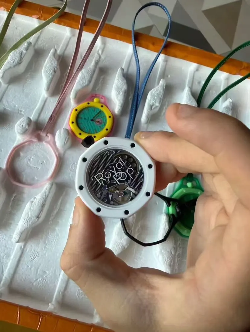 Watch Classic