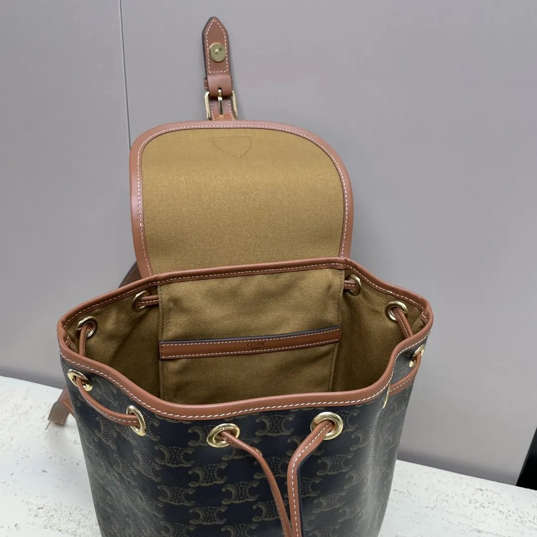 Gold Shoulder Bag Leather
