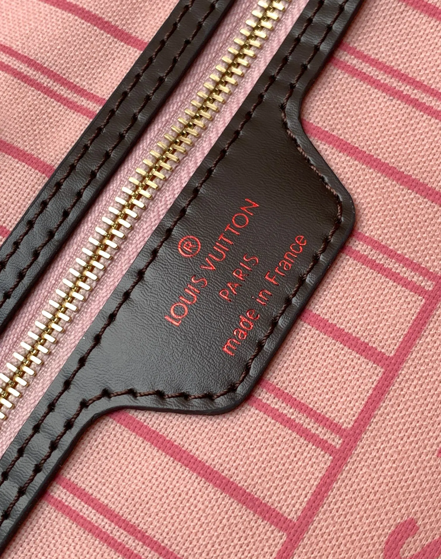 LV Neverfull 老花 金色 牛皮 手拿包 精致手拿款